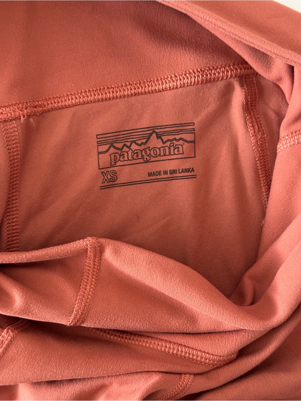 Patagonia Coral Lightweight Pullover